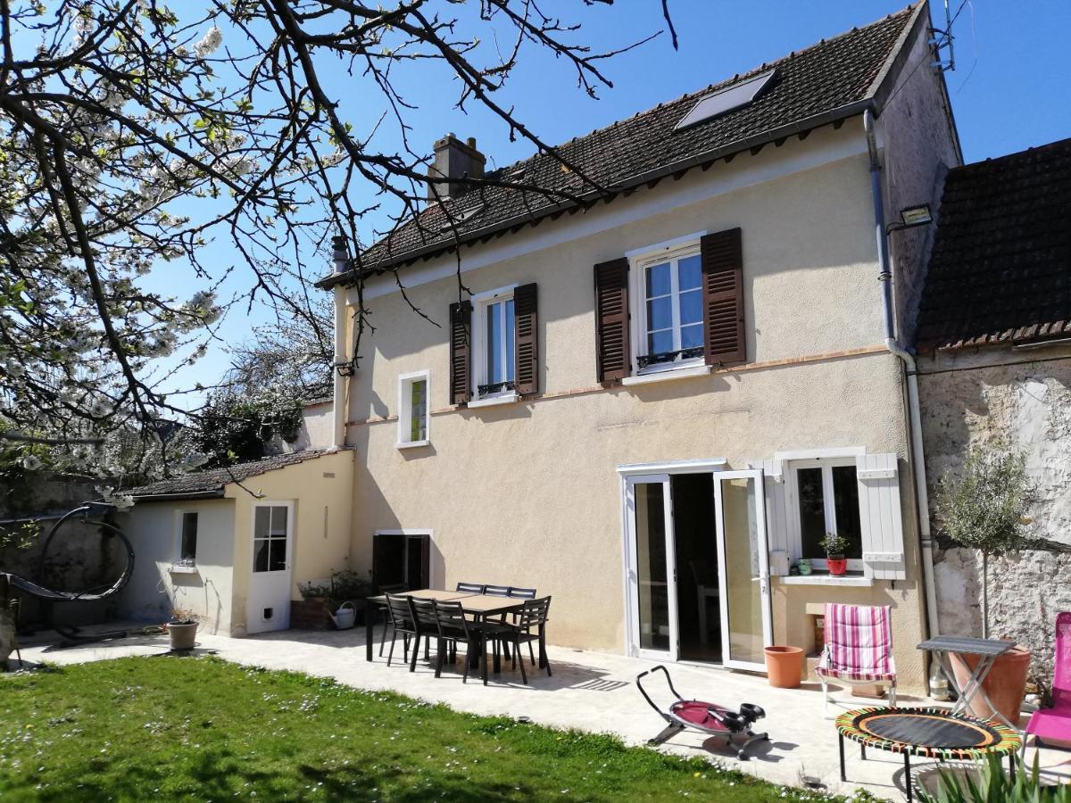 Celine'Home Saint-Germain-sur-Morin Eksteriør bilde