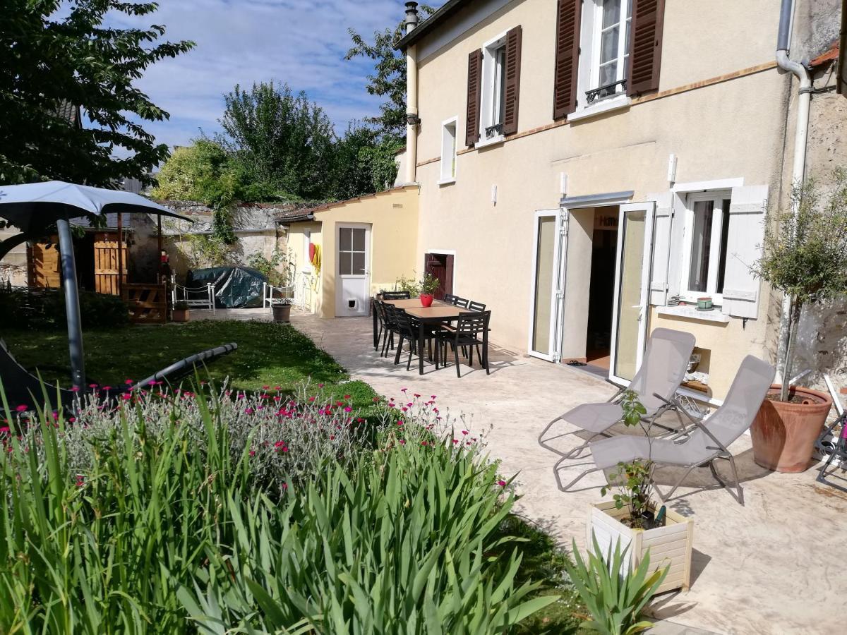Celine'Home Saint-Germain-sur-Morin Eksteriør bilde
